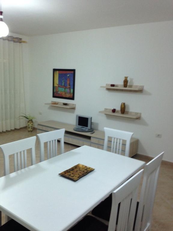 Cold Water Residence Vlorë Δωμάτιο φωτογραφία