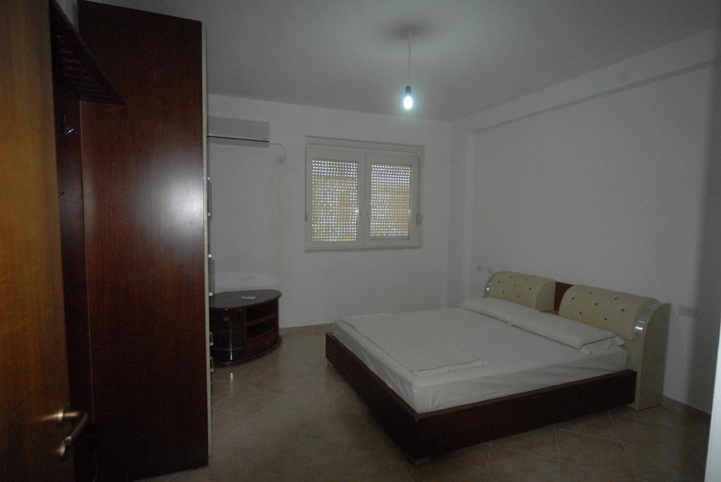 Cold Water Residence Vlorë Δωμάτιο φωτογραφία