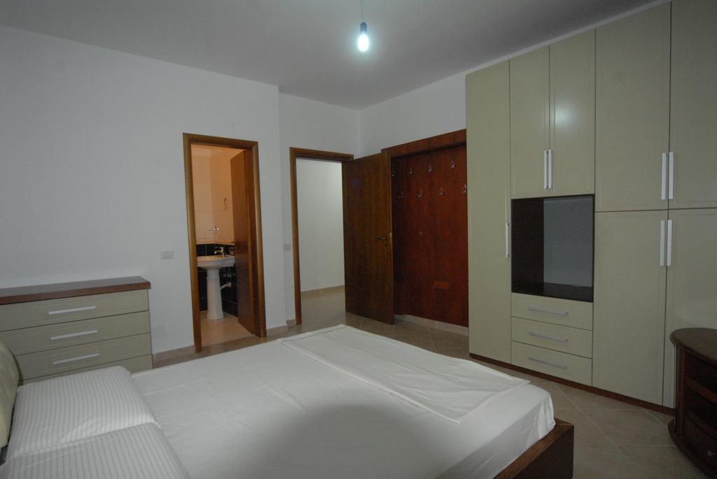 Cold Water Residence Vlorë Δωμάτιο φωτογραφία