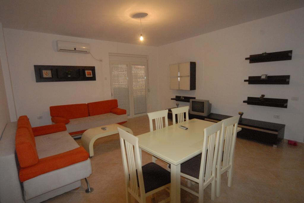 Cold Water Residence Vlorë Δωμάτιο φωτογραφία